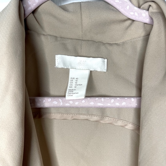 Jacket - Picture 3 of 11